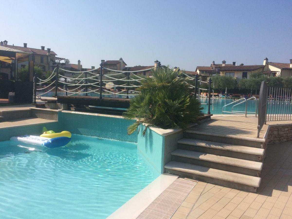 Apartamento La Chicca del Garda Peschiera del Garda Exterior foto