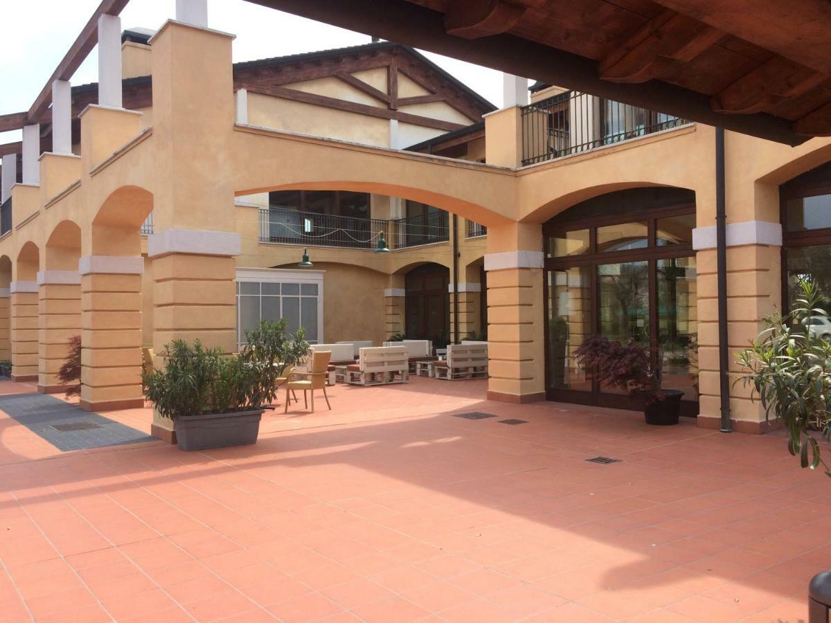 Apartamento La Chicca del Garda Peschiera del Garda Exterior foto