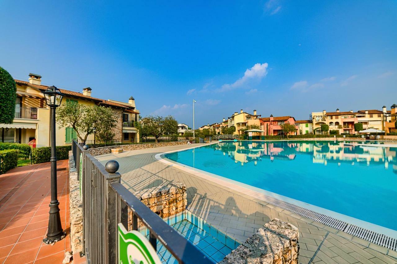 Apartamento La Chicca del Garda Peschiera del Garda Exterior foto